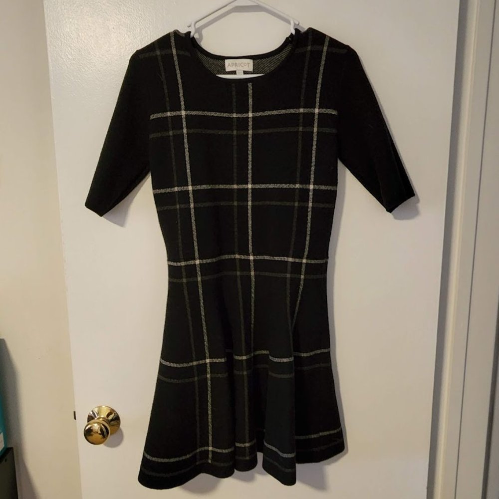 Plaid 1/2 Sleeve Dress - Large